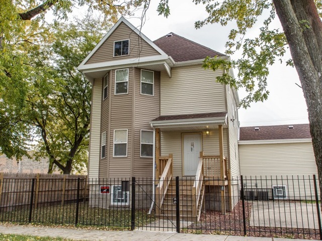 5403 W Rice St, Chicago, IL 60651 photo 1