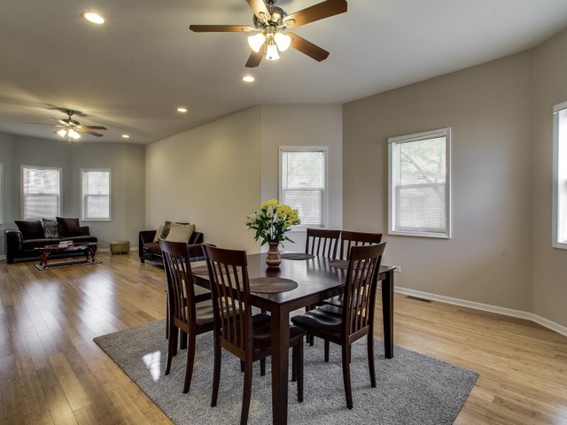 5403 W Rice St, Chicago, IL 60651 photo 6