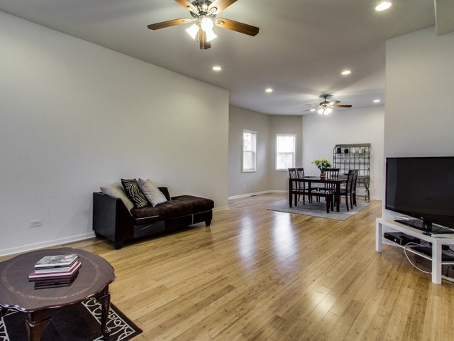 5403 W Rice St, Chicago, IL 60651 photo 3