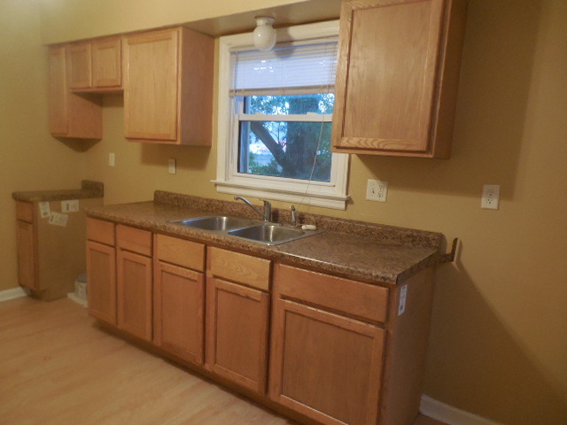 340 S Gordon Ave, Kankakee, IL 60901 photo 6