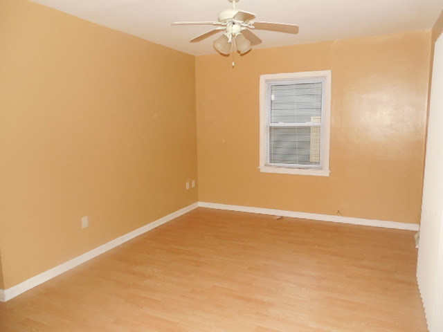 340 S Gordon Ave, Kankakee, IL 60901 photo 2