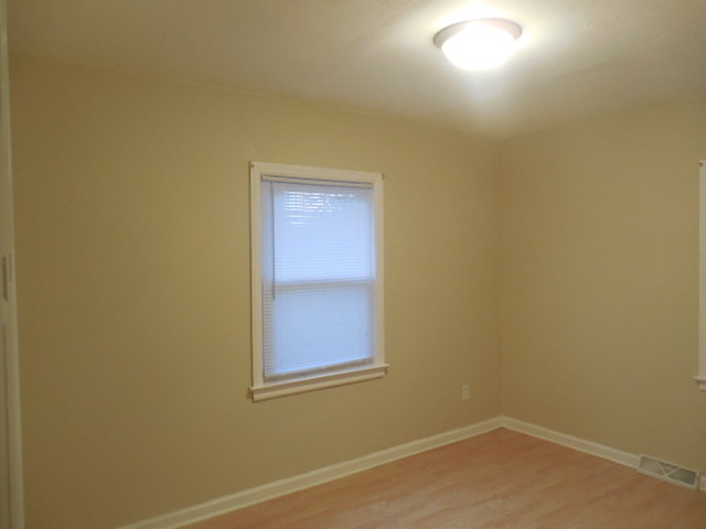 340 S Gordon Ave, Kankakee, IL 60901 photo 7