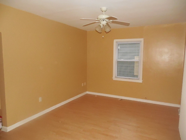 340 S Gordon Ave, Kankakee, IL 60901 photo 3