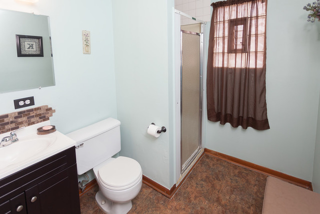4532 1st Ave, Lyons, IL 60534 photo 16