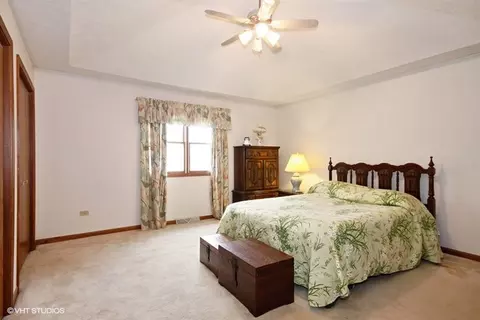 24914 W Illini Dr, Plainfield, IL 60544 photo 9