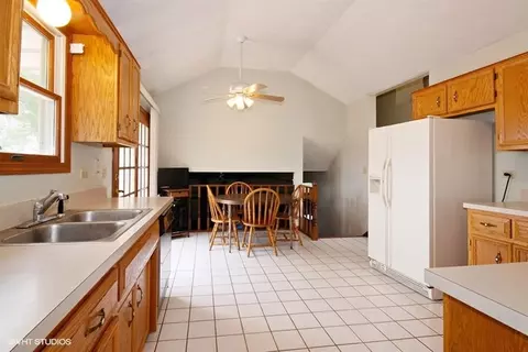 24914 W Illini Dr, Plainfield, IL 60544 photo 6