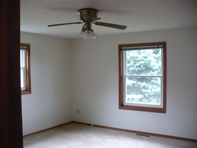 401 Erickson Gate, Lee, IL 60530 photo 7