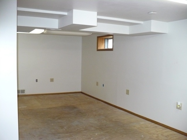 401 Erickson Gate, Lee, IL 60530 photo 15