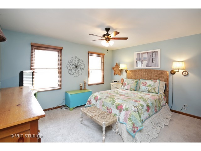 5700 Silent Brook Ln, Rolling Meadows, IL 60008 photo 10