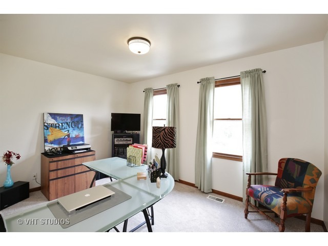 5700 Silent Brook Ln, Rolling Meadows, IL 60008 photo 11