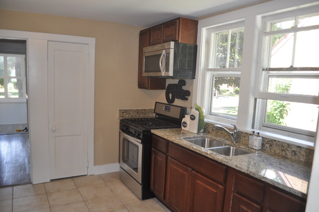 459 George St, Elgin, IL 60120 photo 5