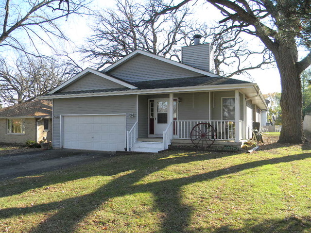 311 E Reader St, Elburn, IL 60119 photo 15