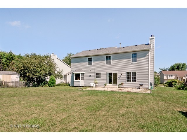 608 Alice Pl, Elgin, IL 60123 photo 14