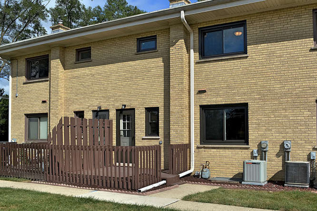 992 N Wheeling Rd, Mount Prospect, IL 60056 photo 23