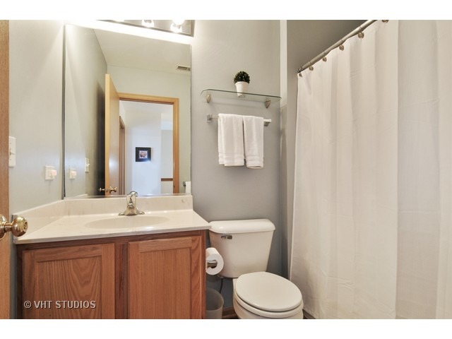 2092 Grayhawk Dr, Aurora, IL 60503 photo 10