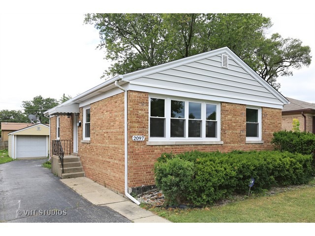 2097 Sherwin Ave, Des Plaines, IL 60018 photo 1