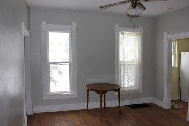 710 E 5th St, Sterling, IL 61081 photo 4