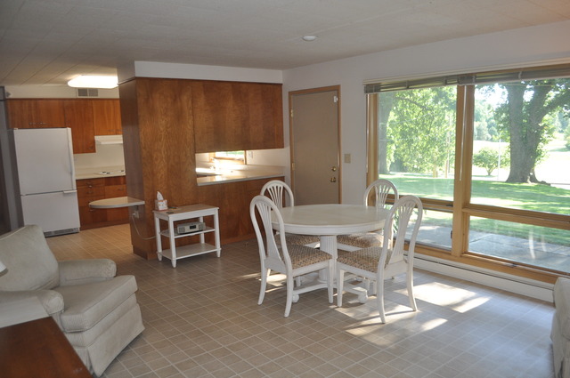 799 Scott Dr, Elgin, IL 60123 photo 8