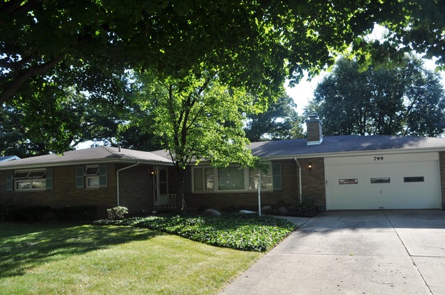 799 Scott Dr, Elgin, IL 60123 photo 22