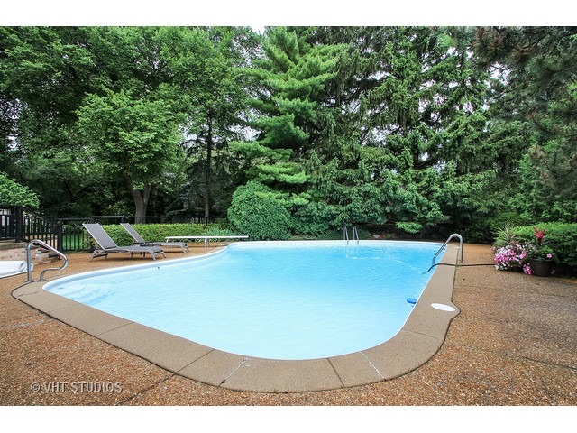 1000 Forestview Ln, Glenview, IL 60025 photo 21