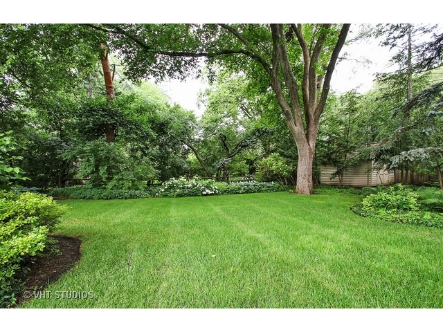 1000 Forestview Ln, Glenview, IL 60025 photo 23