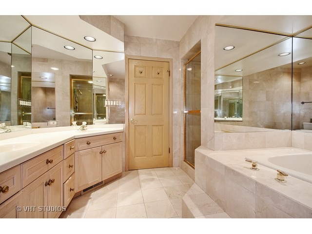 1000 Forestview Ln, Glenview, IL 60025 photo 12