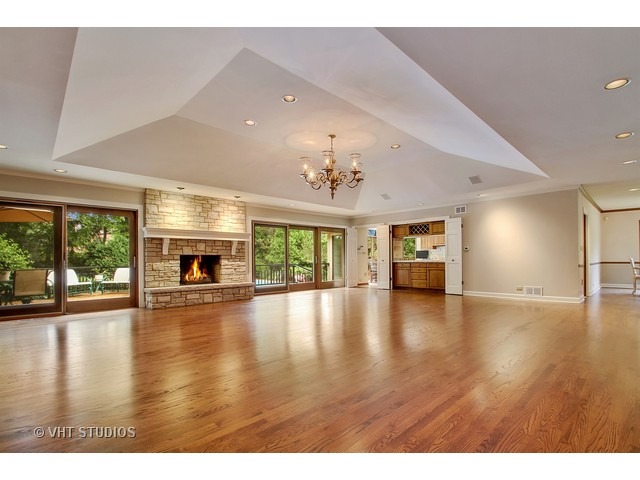 1000 Forestview Ln, Glenview, IL 60025 photo 3