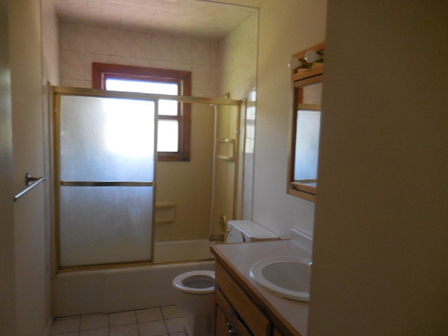 1052 Valley Stream Dr, Wheeling, IL 60090 photo 17