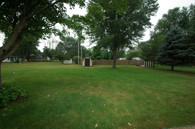 5731 Kelmor Dr, Roscoe, IL 61073 photo 15