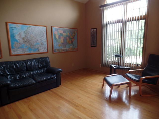 9258 River View Trl, Roscoe, IL 61073 photo 4