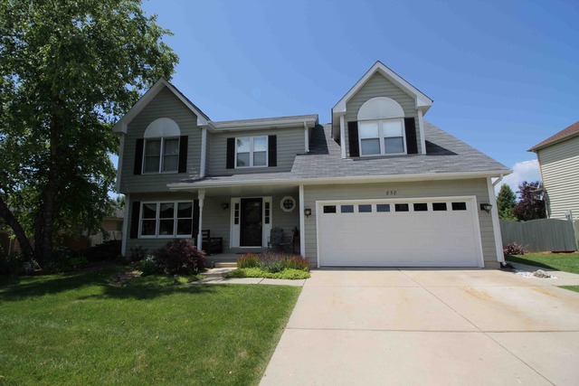 858 Brewster Ln, Bartlett, IL 60103 photo 1