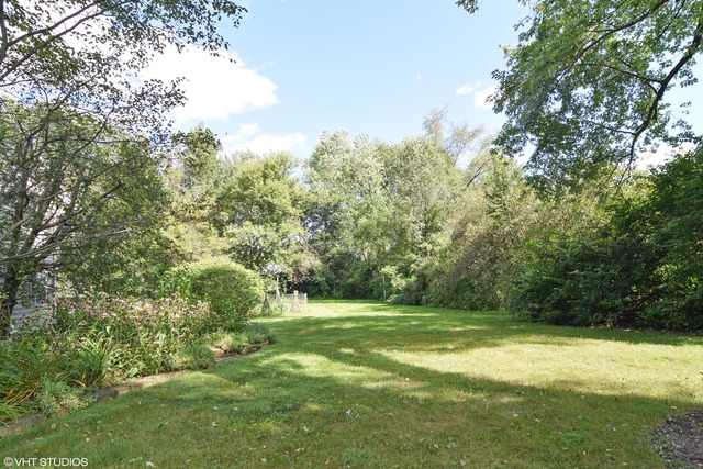 839 Dunstan Rd, Geneva, IL 60134 photo 23