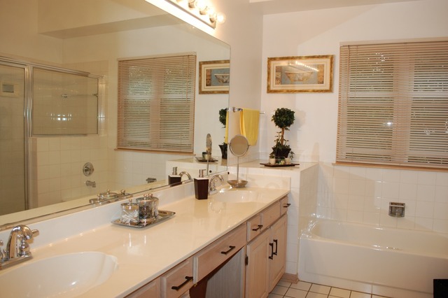 1126 Dorchester Ln, Bartlett, IL 60103 photo 9