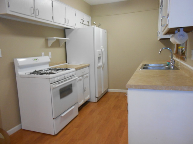 17 Strasma South Dr, Kankakee, IL 60901 photo 4