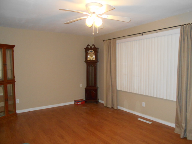 17 Strasma South Dr, Kankakee, IL 60901 photo 8