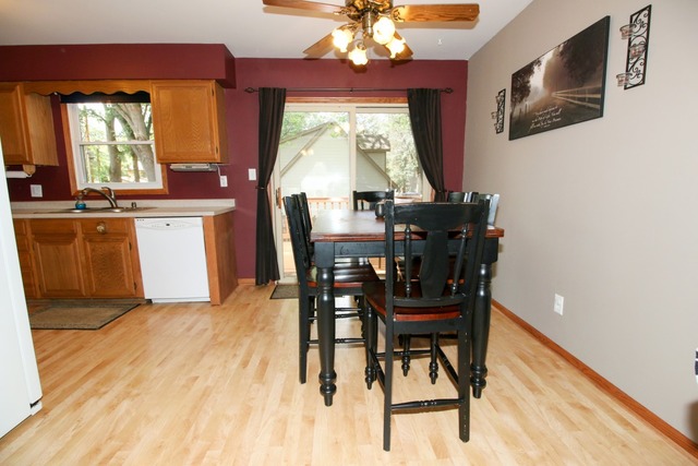 1613 Flower St, Mchenry, IL 60050 photo 5