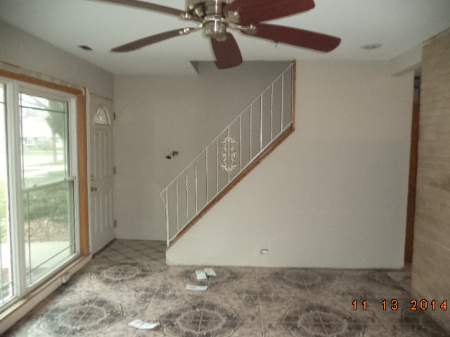 4529 Center Ave, Lyons, IL 60534 photo 2