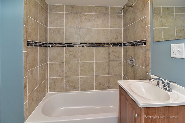 348 S Broadway St, Aurora, IL 60505 photo 22