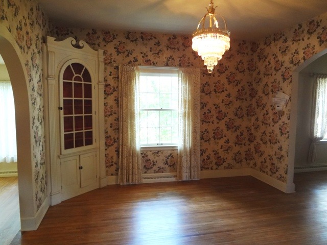 520 E Fellows St, Dixon, IL 61021 photo 5