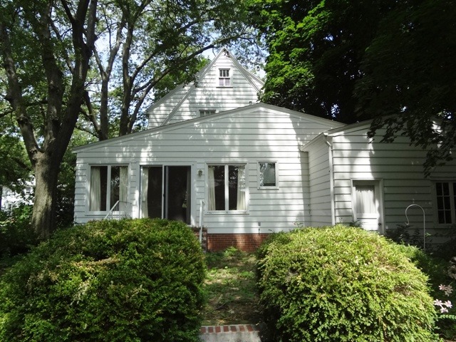 520 E Fellows St, Dixon, IL 61021 photo 10