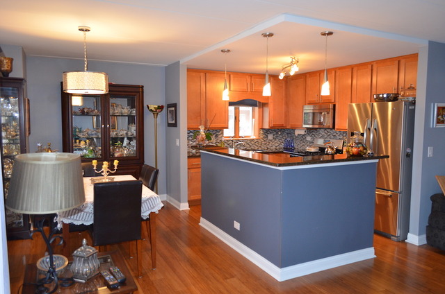 555 S River Rd #204, Des Plaines, IL 60016 photo 12