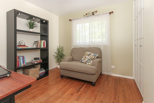 565 Aberdeen St, Hoffman Estates, IL 60169 photo 14