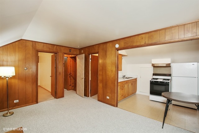 520 Mcclure Ave, Elgin, IL 60123 photo 11