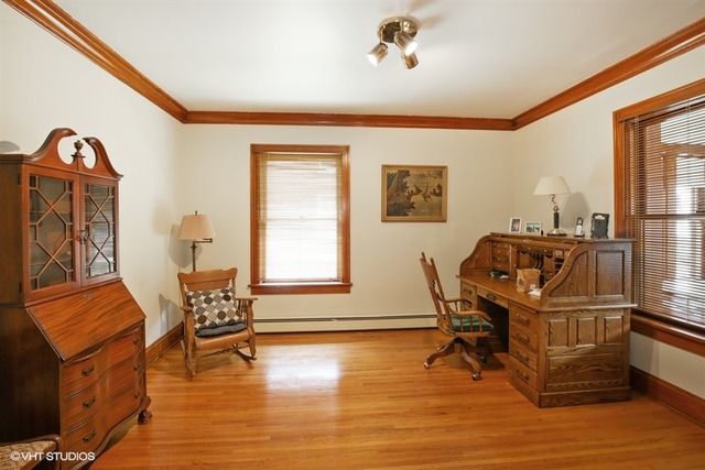 520 Mcclure Ave, Elgin, IL 60123 photo 4