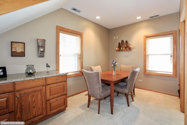 1739 Morse Ave, Des Plaines, IL 60018 photo 5