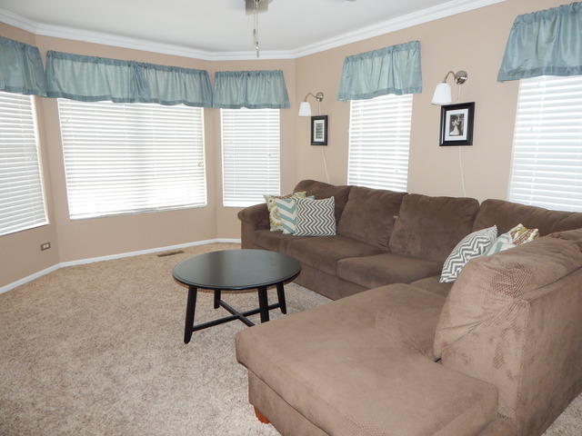 839 Symphony Dr, Aurora, IL 60504 photo 9