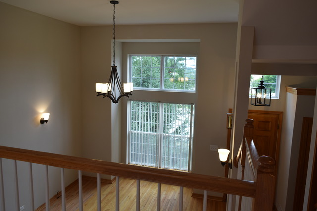 725 W Georgian Ct, Addison, IL 60101 photo 8