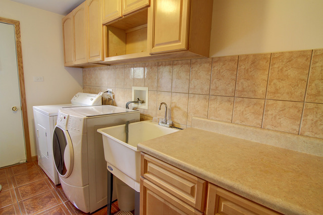 17 W063 Elm Ct, Willowbrook, IL 60527 photo 21