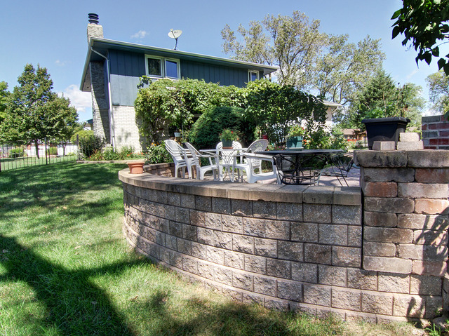 17 W063 Elm Ct, Willowbrook, IL 60527 photo 24