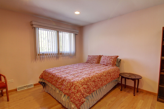 17 W063 Elm Ct, Willowbrook, IL 60527 photo 15